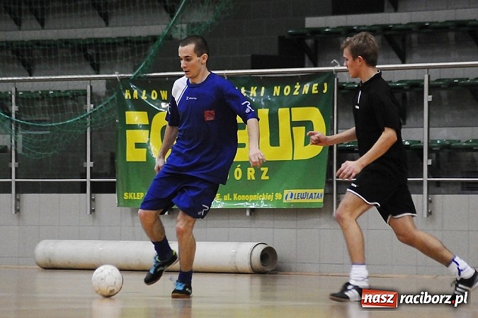 Zdjęcie w galerii na portalu naszraciborz.pl: HLPN: Pięć drużyn w walce o mistrzostwo wiadomości z regionu