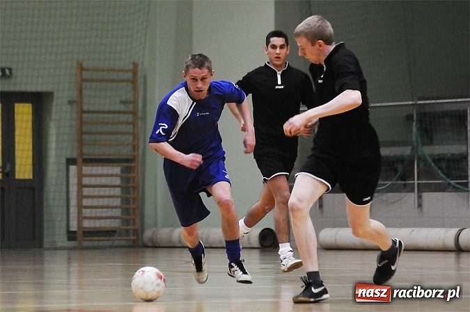 Zdjęcie w galerii na portalu naszraciborz.pl: HLPN: Pięć drużyn w walce o mistrzostwo wiadomości z regionu