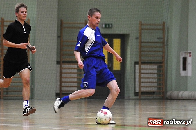 Zdjęcie w galerii na portalu naszraciborz.pl: HLPN: Pięć drużyn w walce o mistrzostwo wiadomości z regionu