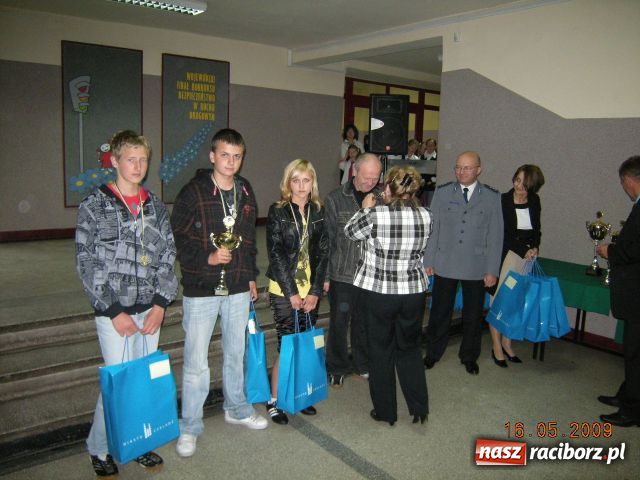 Zdjęcie w galerii na portalu naszraciborz.pl: Najlepsi w ruchu drogowym wiadomości z regionu