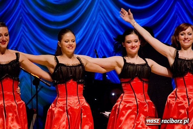 Zdjęcie w galerii na portalu naszraciborz.pl: Wiedeńska gala sylwestrowa w RCK wiadomości z regionu