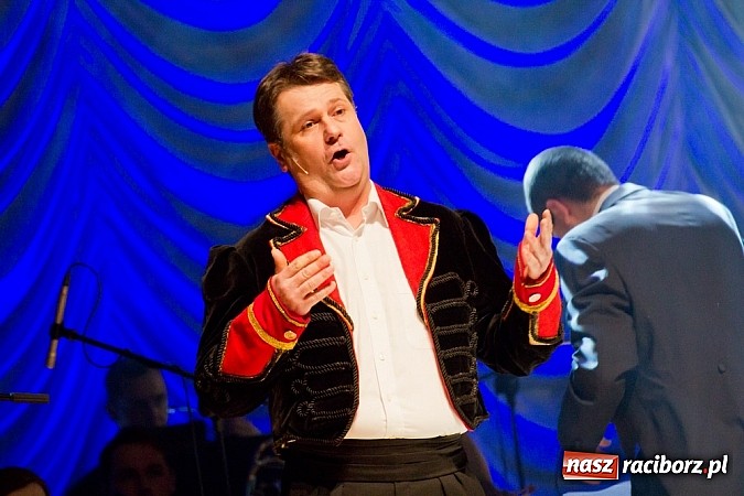 Zdjęcie w galerii na portalu naszraciborz.pl: Wiedeńska gala sylwestrowa w RCK wiadomości z regionu