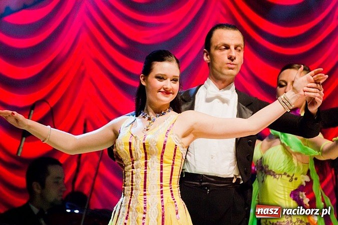 Zdjęcie w galerii na portalu naszraciborz.pl: Wiedeńska gala sylwestrowa w RCK wiadomości z regionu