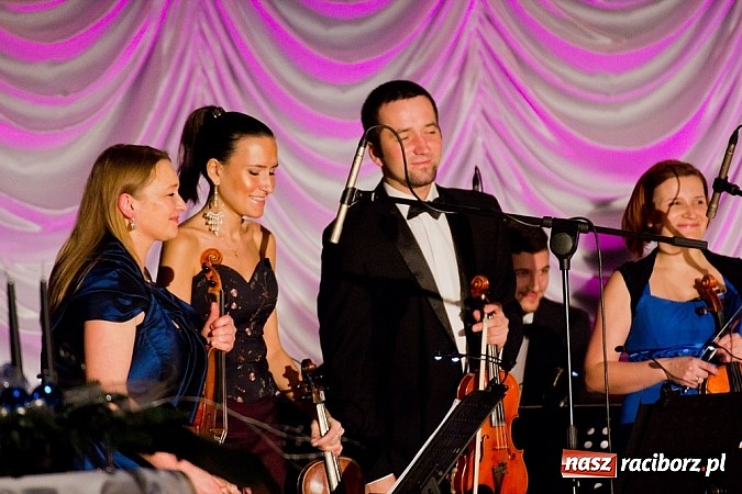 Zdjęcie w galerii na portalu naszraciborz.pl: Wiedeńska gala sylwestrowa w RCK wiadomości z regionu