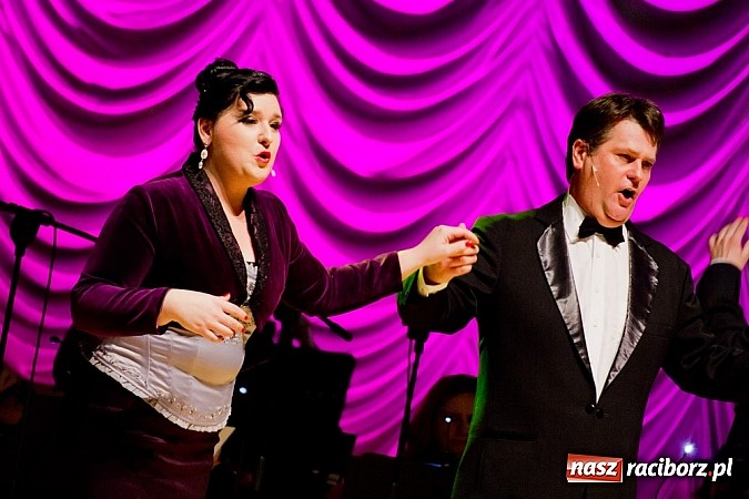 Zdjęcie w galerii na portalu naszraciborz.pl: Wiedeńska gala sylwestrowa w RCK wiadomości z regionu