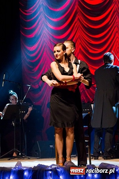 Zdjęcie w galerii na portalu naszraciborz.pl: Wiedeńska gala sylwestrowa w RCK wiadomości z regionu