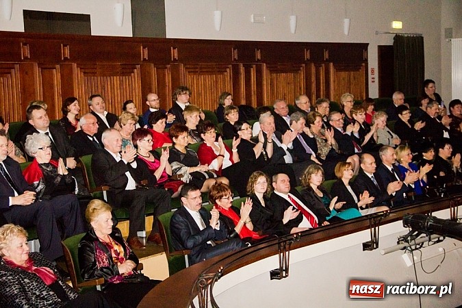 Zdjęcie w galerii na portalu naszraciborz.pl: Wiedeńska gala sylwestrowa w RCK wiadomości z regionu