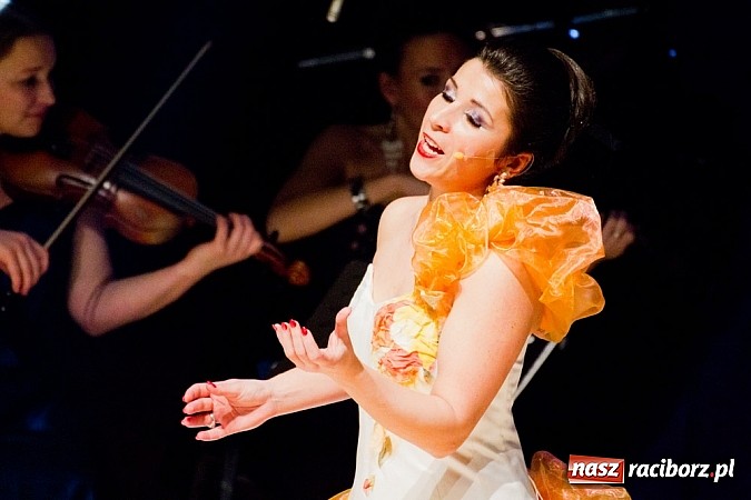 Zdjęcie w galerii na portalu naszraciborz.pl: Wiedeńska gala sylwestrowa w RCK wiadomości z regionu