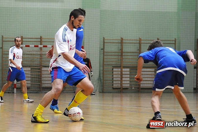 Zdjęcie w galerii na portalu naszraciborz.pl: HLPN: Cukiernia Gianni nie dała szans Bad Boysom wiadomości z regionu