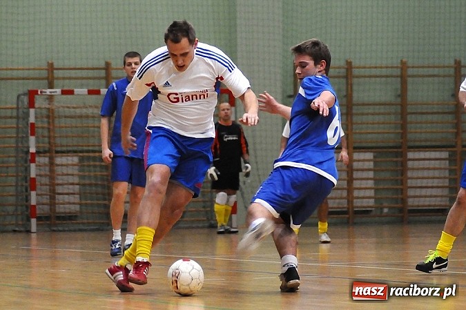 Zdjęcie w galerii na portalu naszraciborz.pl: HLPN: Cukiernia Gianni nie dała szans Bad Boysom wiadomości z regionu