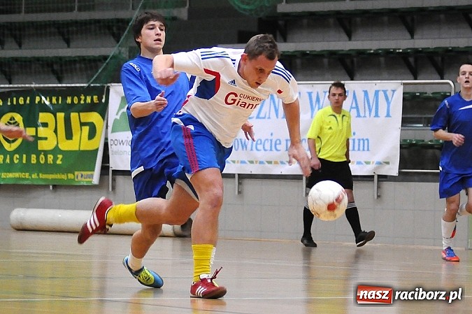 Zdjęcie w galerii na portalu naszraciborz.pl: HLPN: Cukiernia Gianni nie dała szans Bad Boysom wiadomości z regionu