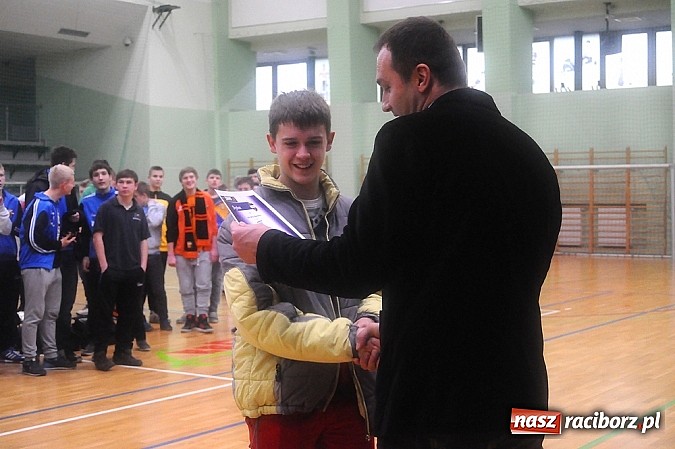 Zdjęcie w galerii na portalu naszraciborz.pl: Turniej Noworoczny: Unia Racibórz tuż za podium wiadomości z regionu