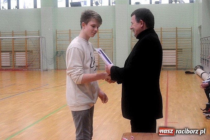 Zdjęcie w galerii na portalu naszraciborz.pl: Turniej Noworoczny: Unia Racibórz tuż za podium wiadomości z regionu