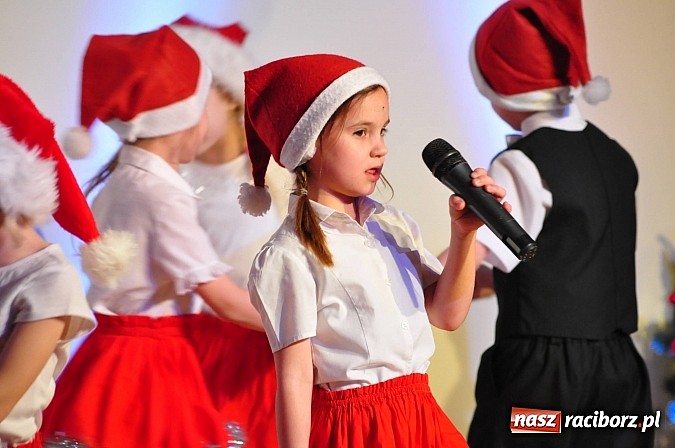 Zdjęcie w galerii na portalu naszraciborz.pl: Magiczny koncert noworoczny na zamku wiadomości z regionu