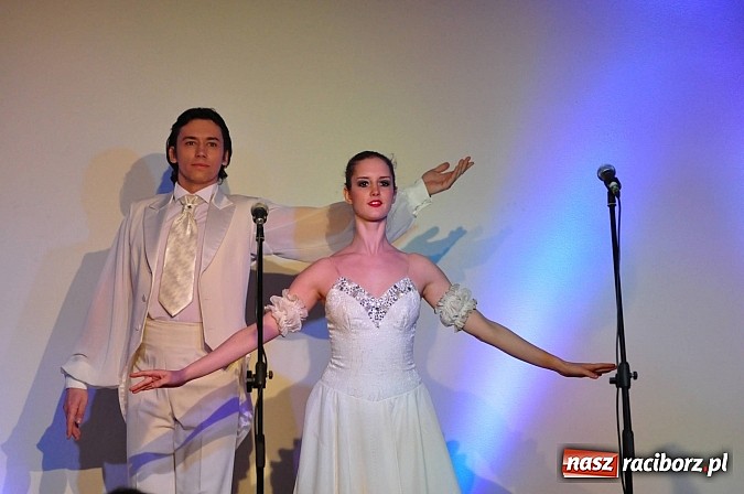 Zdjęcie w galerii na portalu naszraciborz.pl: Magiczny koncert noworoczny na zamku wiadomości z regionu