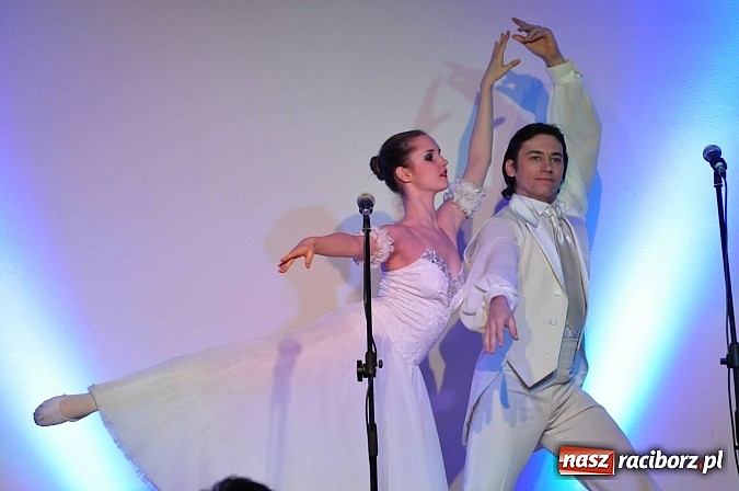 Zdjęcie w galerii na portalu naszraciborz.pl: Magiczny koncert noworoczny na zamku wiadomości z regionu