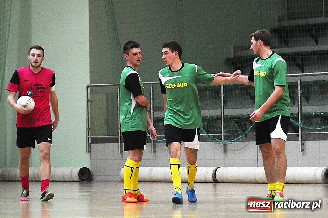 Zdjęcie w galerii na portalu naszraciborz.pl: Zabójcza druga połowa Pokryć Dachowych wiadomości z regionu