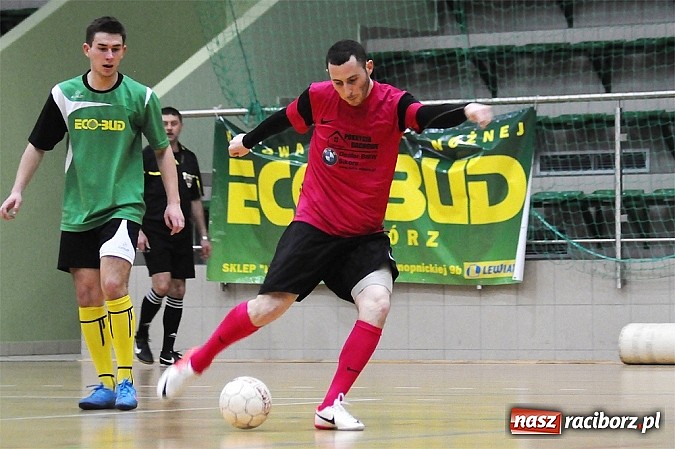 Zdjęcie w galerii na portalu naszraciborz.pl: Zabójcza druga połowa Pokryć Dachowych wiadomości z regionu