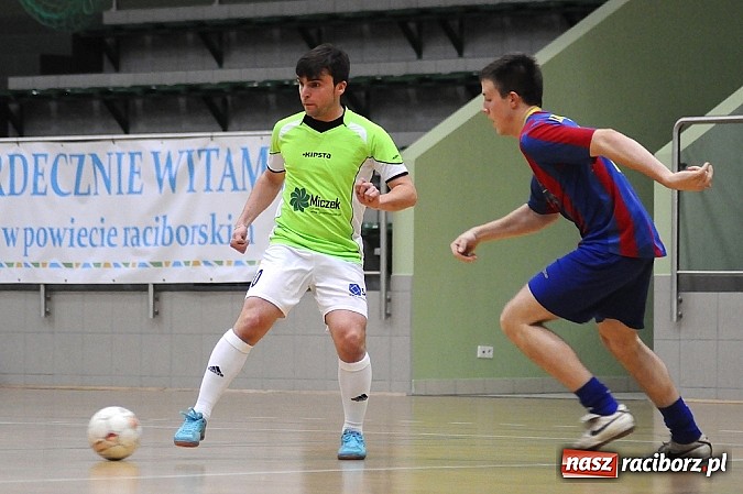 Zdjęcie w galerii na portalu naszraciborz.pl: Zabójcza druga połowa Pokryć Dachowych wiadomości z regionu