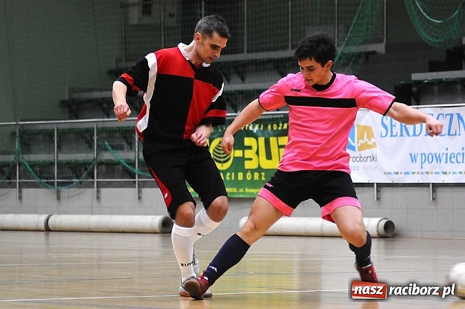 Zdjęcie w galerii na portalu naszraciborz.pl: Zabójcza druga połowa Pokryć Dachowych wiadomości z regionu