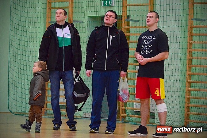 Zdjęcie w galerii na portalu naszraciborz.pl: Koszykówka. Maciek Kowalski z triple-double wiadomości z regionu