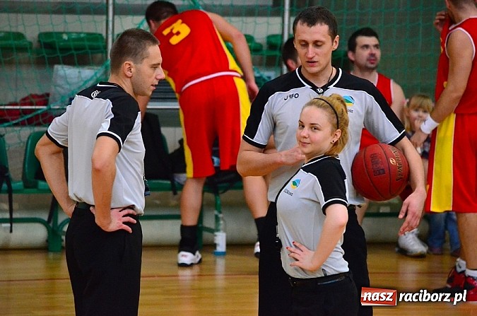 Zdjęcie w galerii na portalu naszraciborz.pl: Koszykówka. Maciek Kowalski z triple-double wiadomości z regionu