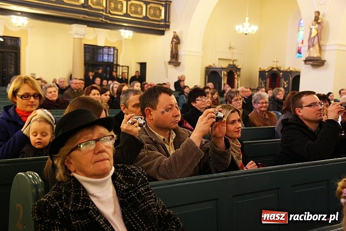 Zdjęcie w galerii na portalu naszraciborz.pl: Koncert noworoczny w kościele w Brzeziu wiadomości z regionu