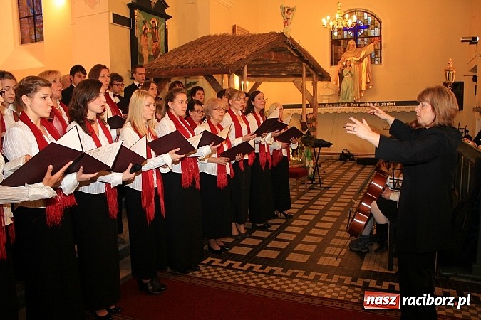Zdjęcie w galerii na portalu naszraciborz.pl: Koncert noworoczny w kościele w Brzeziu wiadomości z regionu