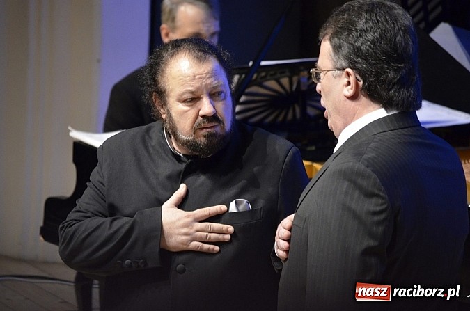 Zdjęcie w galerii na portalu naszraciborz.pl: Kałudi Kałudow z koncertem noworocznym w RCK wiadomości z regionu