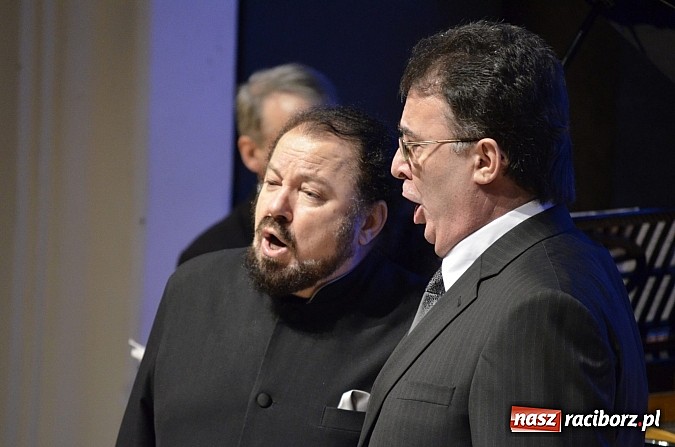 Zdjęcie w galerii na portalu naszraciborz.pl: Kałudi Kałudow z koncertem noworocznym w RCK wiadomości z regionu