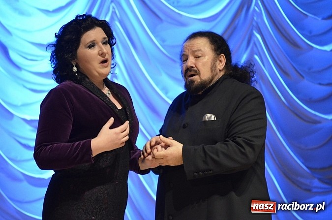 Zdjęcie w galerii na portalu naszraciborz.pl: Kałudi Kałudow z koncertem noworocznym w RCK wiadomości z regionu