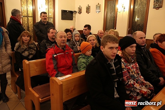 Zdjęcie w galerii na portalu naszraciborz.pl: Kolędowanie z motocyklistami w Oborze wiadomości z regionu