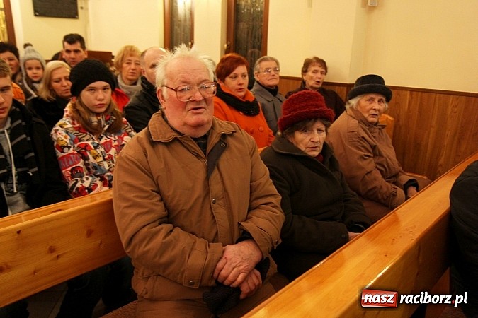 Zdjęcie w galerii na portalu naszraciborz.pl: Kolędowanie z motocyklistami w Oborze wiadomości z regionu