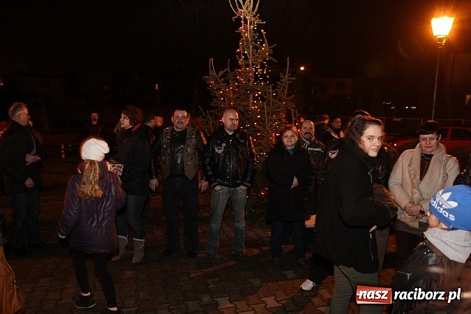 Zdjęcie w galerii na portalu naszraciborz.pl: Kolędowanie z motocyklistami w Oborze wiadomości z regionu