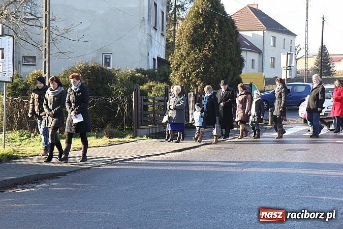 Zdjęcie w galerii na portalu naszraciborz.pl: Kobylski Orszak Trzech Króli wiadomości z regionu