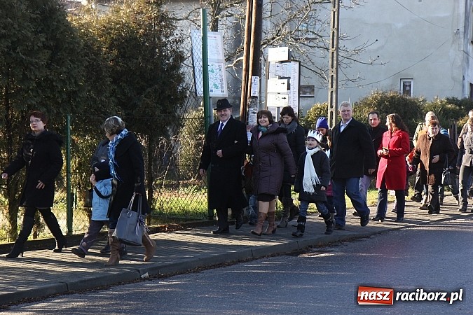 Zdjęcie w galerii na portalu naszraciborz.pl: Kobylski Orszak Trzech Króli wiadomości z regionu