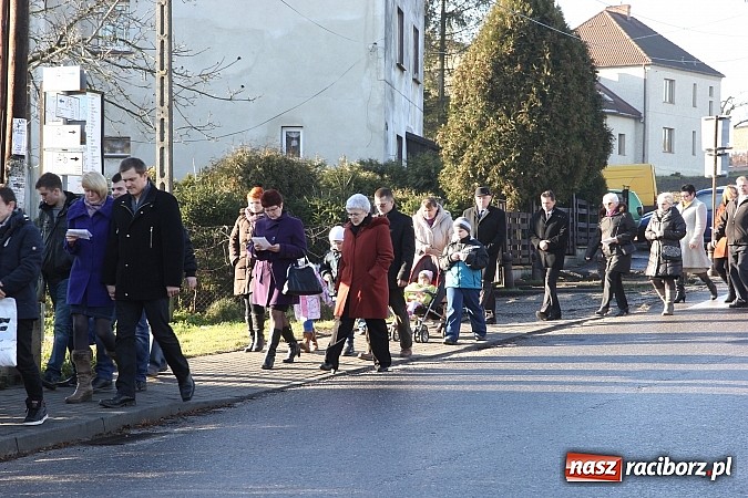 Zdjęcie w galerii na portalu naszraciborz.pl: Kobylski Orszak Trzech Króli wiadomości z regionu