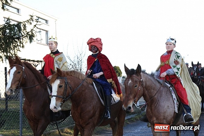 Zdjęcie w galerii na portalu naszraciborz.pl: Kobylski Orszak Trzech Króli wiadomości z regionu