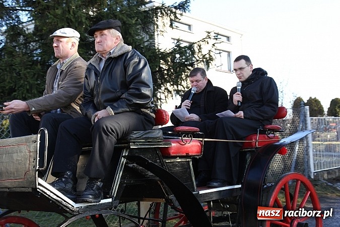 Zdjęcie w galerii na portalu naszraciborz.pl: Kobylski Orszak Trzech Króli wiadomości z regionu