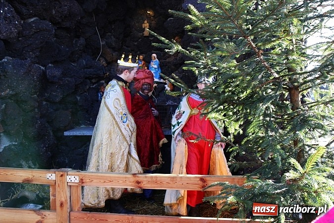 Zdjęcie w galerii na portalu naszraciborz.pl: Kobylski Orszak Trzech Króli wiadomości z regionu