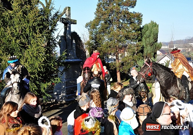 Zdjęcie w galerii na portalu naszraciborz.pl: Święto Trzech Króli w Brzeziu połączone z dziełem misyjnym dla Afryki wiadomości z regionu