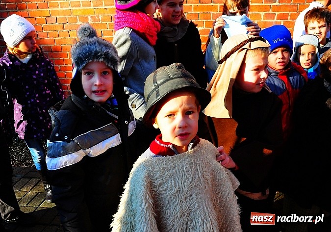 Zdjęcie w galerii na portalu naszraciborz.pl: Święto Trzech Króli w Brzeziu połączone z dziełem misyjnym dla Afryki wiadomości z regionu
