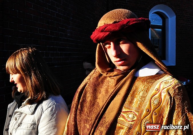 Zdjęcie w galerii na portalu naszraciborz.pl: Święto Trzech Króli w Brzeziu połączone z dziełem misyjnym dla Afryki wiadomości z regionu