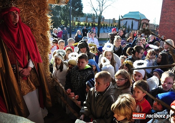 Zdjęcie w galerii na portalu naszraciborz.pl: Święto Trzech Króli w Brzeziu połączone z dziełem misyjnym dla Afryki wiadomości z regionu
