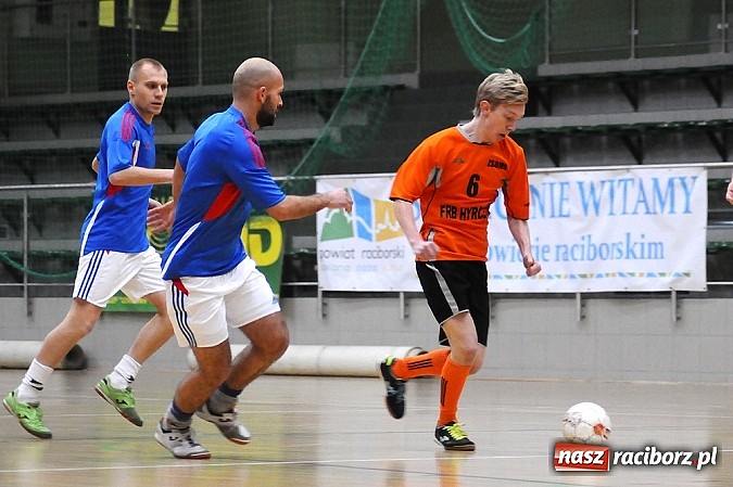 Zdjęcie w galerii na portalu naszraciborz.pl: Emocjonujące widowisko w drugiej lidze. Tritle wygrywają mecz na szczycie wiadomości z regionu