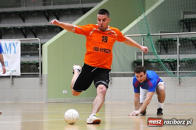 Zdjęcie w galerii na portalu naszraciborz.pl: Emocjonujące widowisko w drugiej lidze. Tritle wygrywają mecz na szczycie wiadomości z regionu