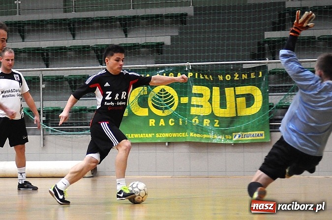 Zdjęcie w galerii na portalu naszraciborz.pl: Emocjonujące widowisko w drugiej lidze. Tritle wygrywają mecz na szczycie wiadomości z regionu