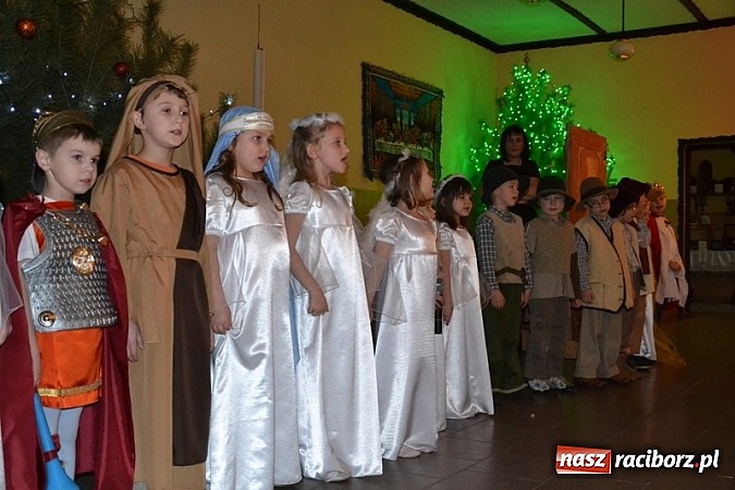 Zdjęcie w galerii na portalu naszraciborz.pl: Jankowice kolędowały po raz siódmy! wiadomości z regionu