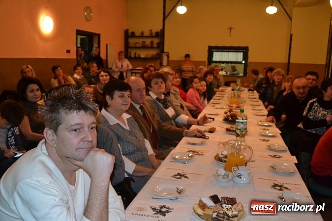 Zdjęcie w galerii na portalu naszraciborz.pl: Jankowice kolędowały po raz siódmy! wiadomości z regionu
