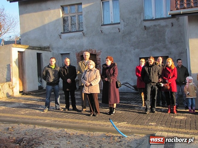 Zdjęcie w galerii na portalu naszraciborz.pl:  Barwny orszak Trzech Króli po raz pierwszy w gminie Rudnik wiadomości z regionu